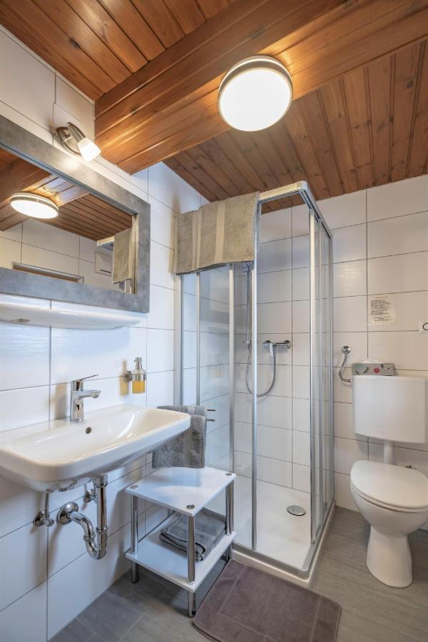Pension Bauernhof Baumgartner Stanahof Fresach ภายนอก รูปภาพ
