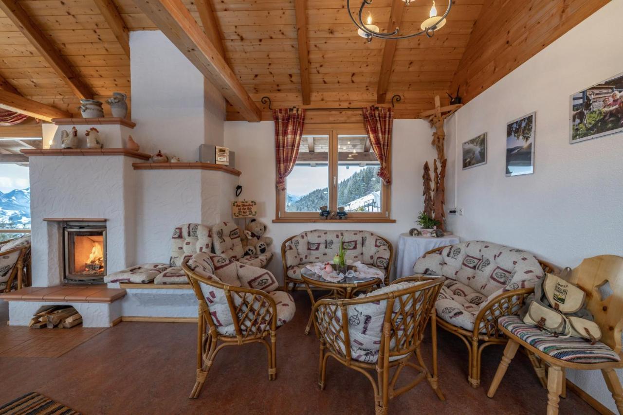 Pension Bauernhof Baumgartner Stanahof Fresach ภายนอก รูปภาพ