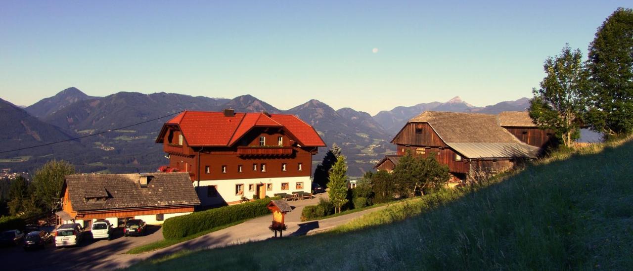 Pension Bauernhof Baumgartner Stanahof Fresach ภายนอก รูปภาพ